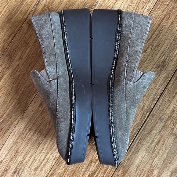 NEW DONALD PLINER Brown Suede Platform Loafers sz 6.5 - Picture 2 of 8